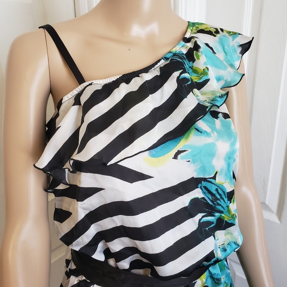 Floral Striped Top - Picture 7 of 8